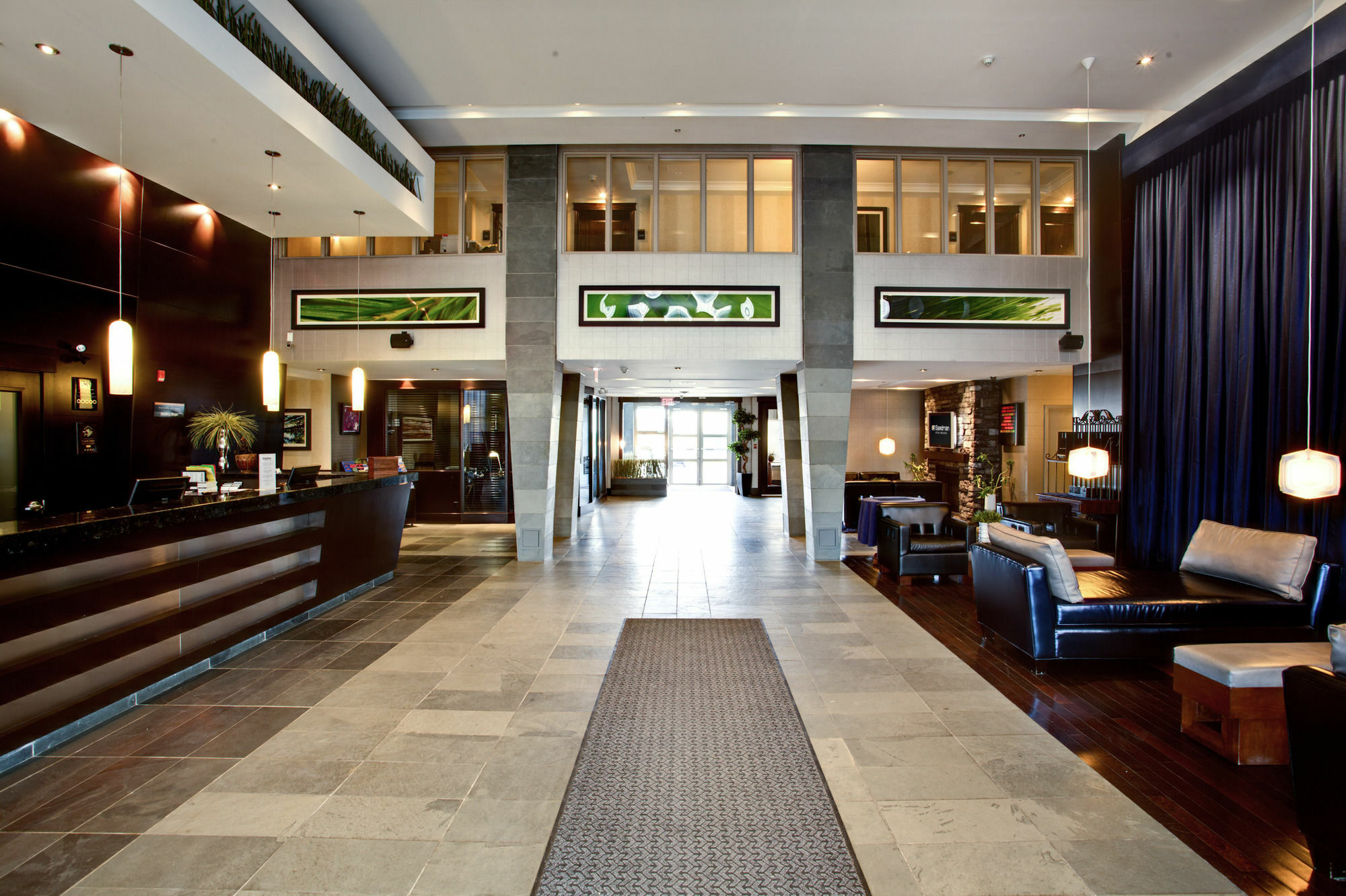 Sandman Hotel & Suites Calgary West Exterior photo